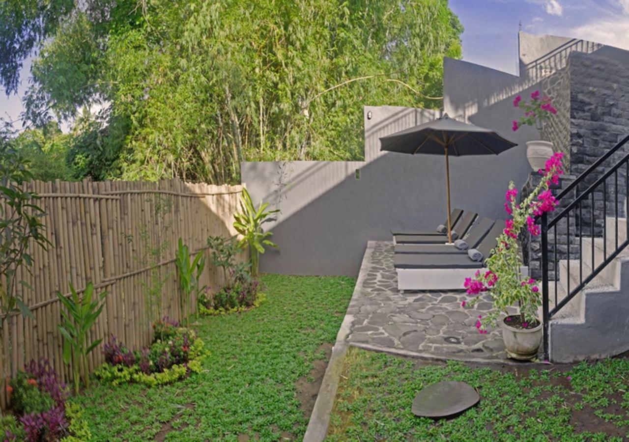 Villa Manayasa Lovina  Exterior photo